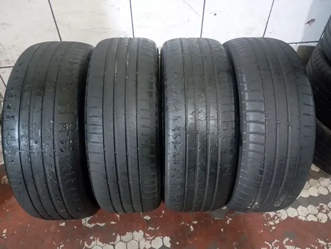 Pneus Bridstone ref 205 55 17 RS 600 os 4