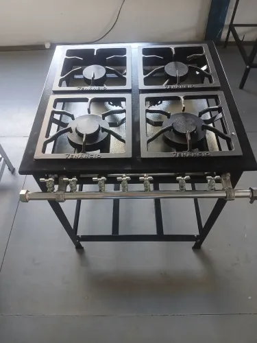 Fogão Industrial 4 Bocas Venâncio 30x30 2 Duplos 2 Simples