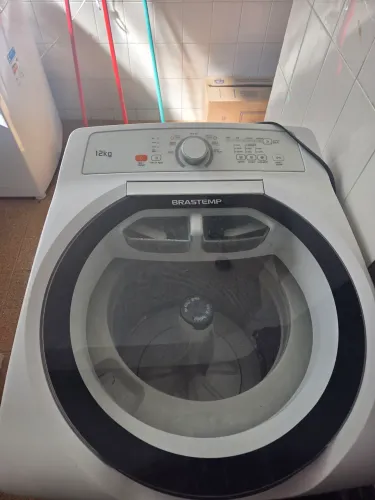 Máquina de lavar roupa Eletrolux