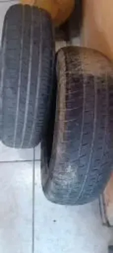 Pneu Pneus Dunlop 175/ 70 R14 meia vida