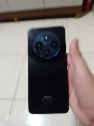 Vendo esse celular poco c75