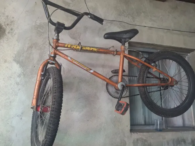 Três bicicletas em perfeitas condições por 1.000,00