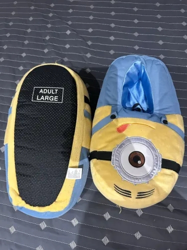 Pantufa adulto Minions