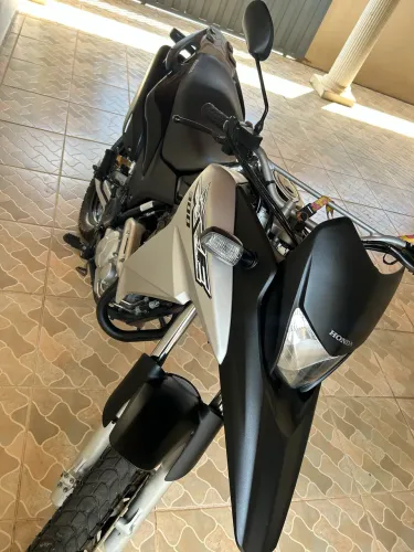 XRE 300 ABS 2017