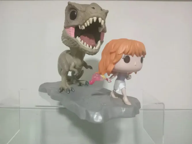 Funko Pop Claire with Flaire - Jurassic Park