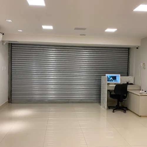 Porta aço automática com motor e controle