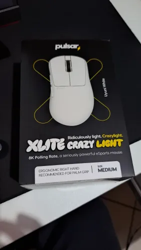 Mouse Pulsar Xlite Crazylight Medium