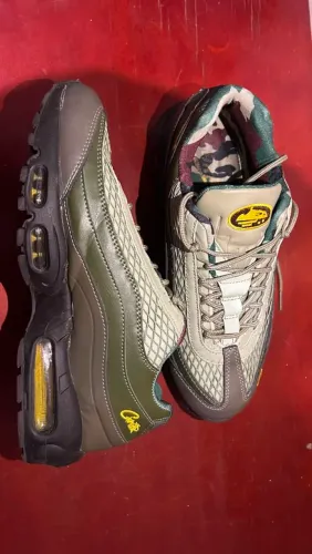 Air max 95 gutta gream usado poucas vezes