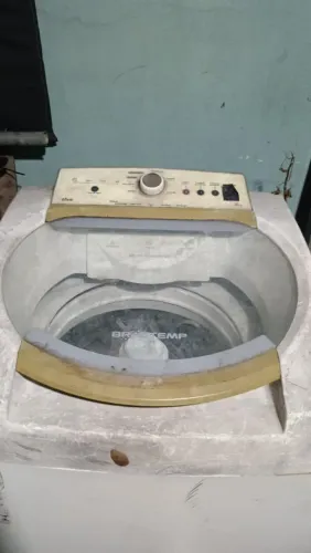 Máquina Brastemp com botão de ligar com defeito 