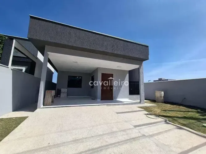 Casa com 3 dormitórios à venda, 120 m² por R$ 539.000,00 - Ubatiba - Maricá/RJ