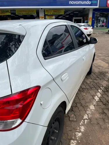 Chevrolet Onix JOY Hatch 1.0 8V Flex Mec. 4P 2018