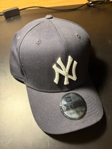 Boné New Era 9FORTY MLB New York Yankees Aba Curva Original Azul Marinho