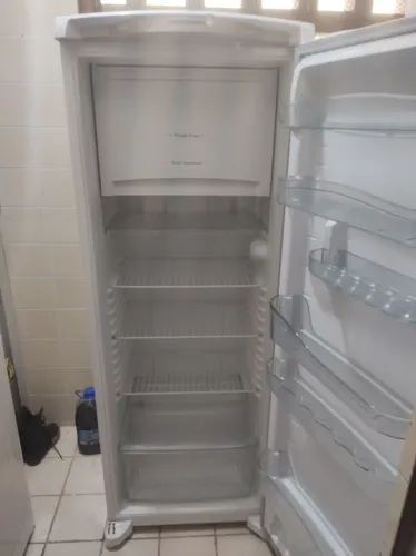 Refrigerador Consul Frost Free