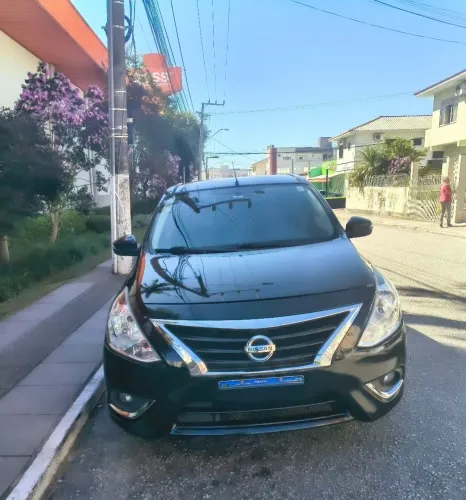 Nissan Versa Unique 1.6 16V Flexstart 4P Aut. 2017