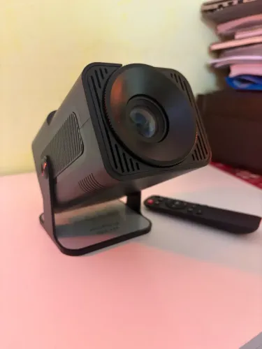 Projetor HY320