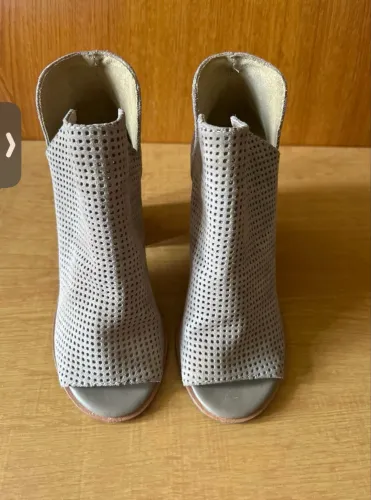 Bota cano curto 