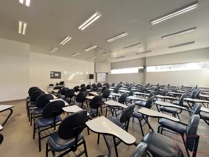 Sala Comercial em VILA CAMARGO