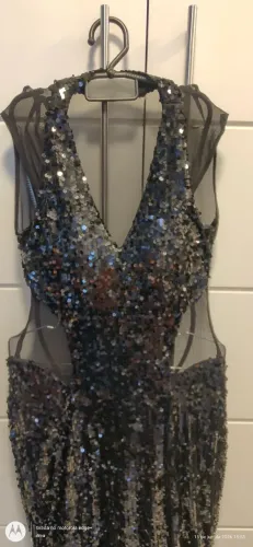 Vestido festa preto sereia em paetês