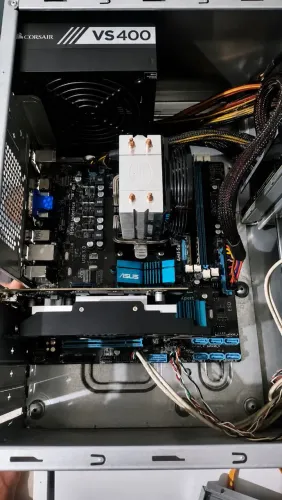 Pc gamer bate em ps4