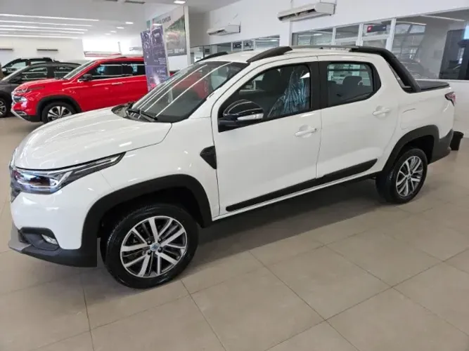 Fiat Strada Volcano 1.3 Flex 8V CD 2026