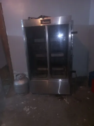 Máquina De Frango Giratório / Churrasqueira