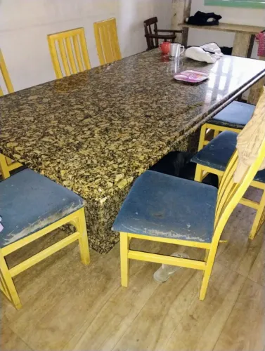 Mesa de mármore