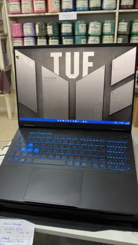 Notebook Gamer ASUS TUF F16 32GB RAM 2.5TB SSD RTX 5050