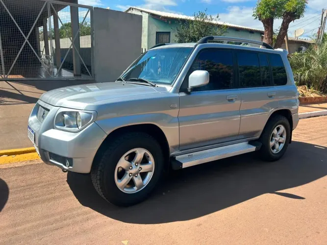 Mitsubishi Pajero TR4 2.0/ 2.0 Flex 16V 4X4 Mec. 2009