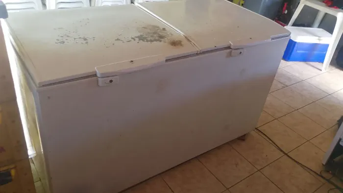 Vende-se freezer