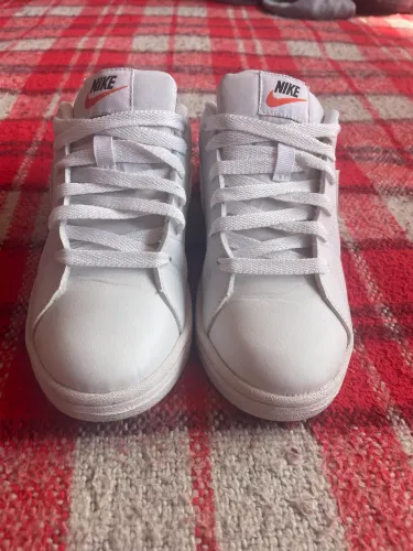 Tênis Nike Court Royale 2 Feminino