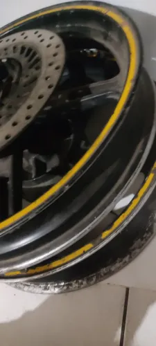 Rodas da cb300