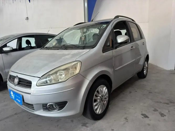 Fiat Idea Attractive 1.4 Fire Flex 8V 5P 2012