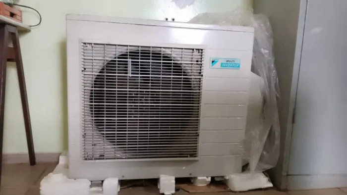 Condensadora Daikin Multi Split Inverter 34.000 BTUs - Seminova