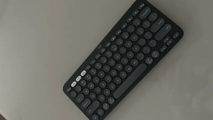 Teclado Logitech Pebble Keys Bluetooh