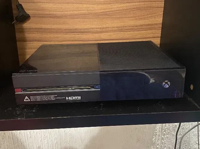 TROCO UM XBOX ONE COM ALGUNS JOGOS, UM PC POR OUTRO PC GAMER!!!
