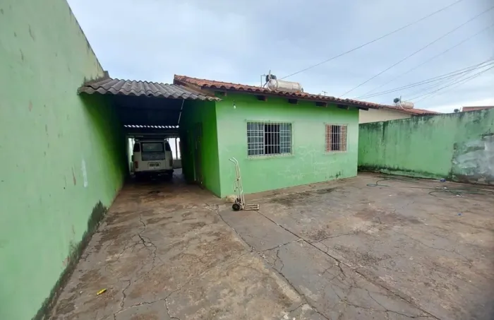 casa pra venda no Bairro da pratinha am