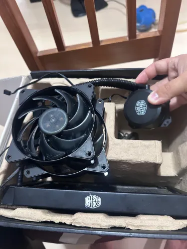 WATERCOOLER COOLERMASTER 240MM