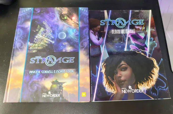 Livro de RPG The Strange