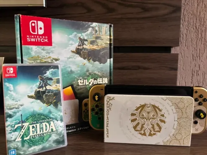  Nintendo Switch OLED Edição Zelda + Jogo + Acessórios