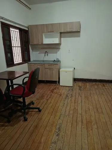 Quarto para solteiro (a)