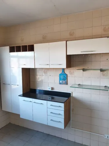 ARMÁRIO DE COZINHA DE PAREDE USADO BEM CONSERVADO ENTREGA GRÁTIS APROVEITEM ?