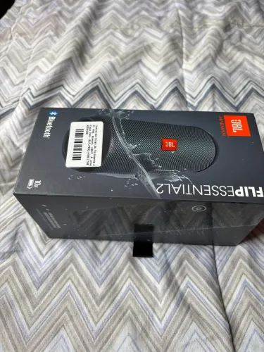 JBL Flip essential