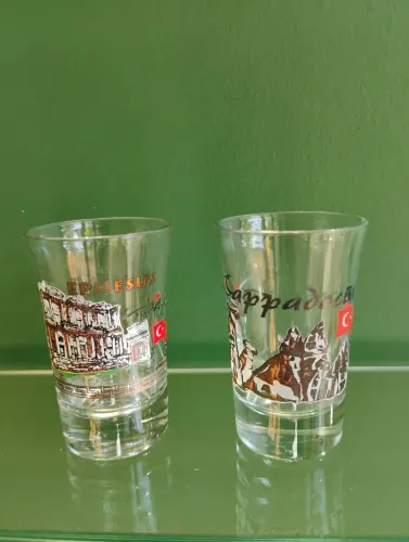 Copinhos para shots drinks colecionáveis 