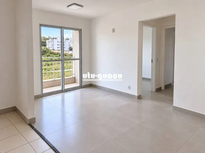 Apartamento para alugar com 2 quartos no Edifício Oasis em Itu/SP
