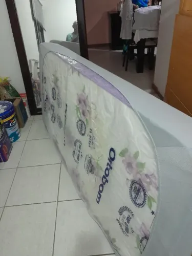 COLCHÃO ORTOBOM D33 - SOLTEIRO USADO (POUCO USO)