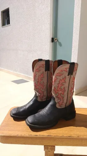 BOTA GOYAZES
