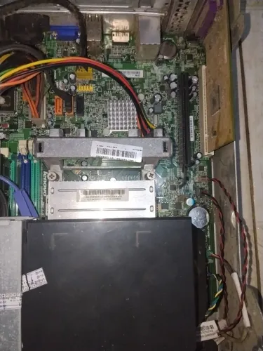 Computador thinkcentre 