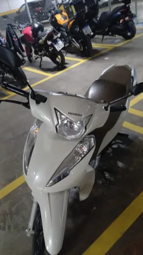 Honda Biz 125 ZERAAA