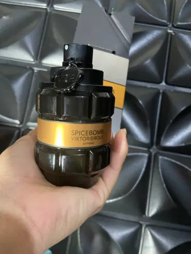 Viktor&rolf Spicebomb Extreme Edp 90ml Para Masculino