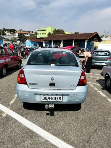 Renault Clio Rn/alize/expr./1.0 Hi-power 16V 5P 2003